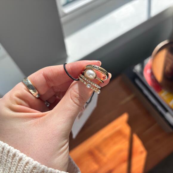 NEW Princess Polly Gold Ring Set Size 6 - Picture 3 of 6